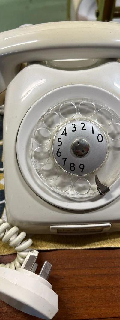 LM Ericsson Dialog bordstelefon