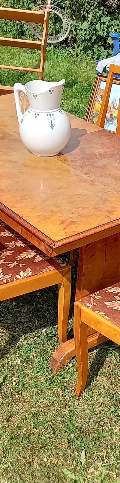 Matgrupp i Swedish Modern-stil