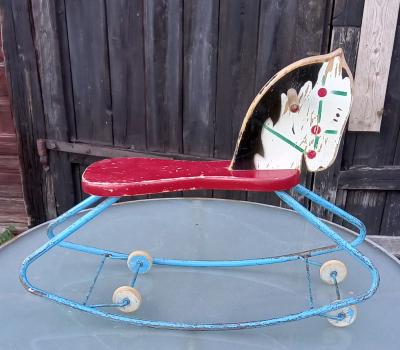 Gunghäst på hjul