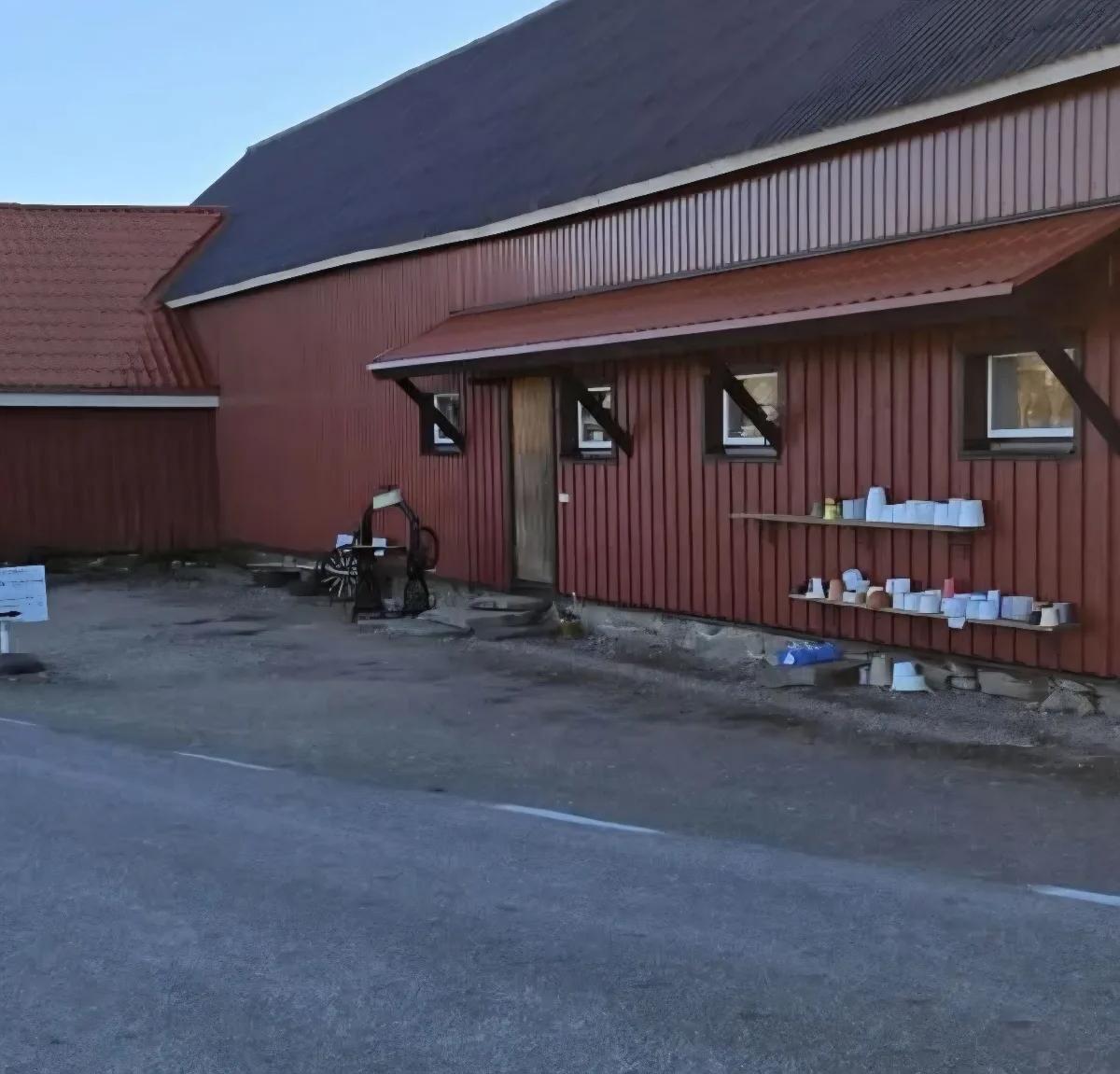 Dugatorp Antikt Och Loppis 1
