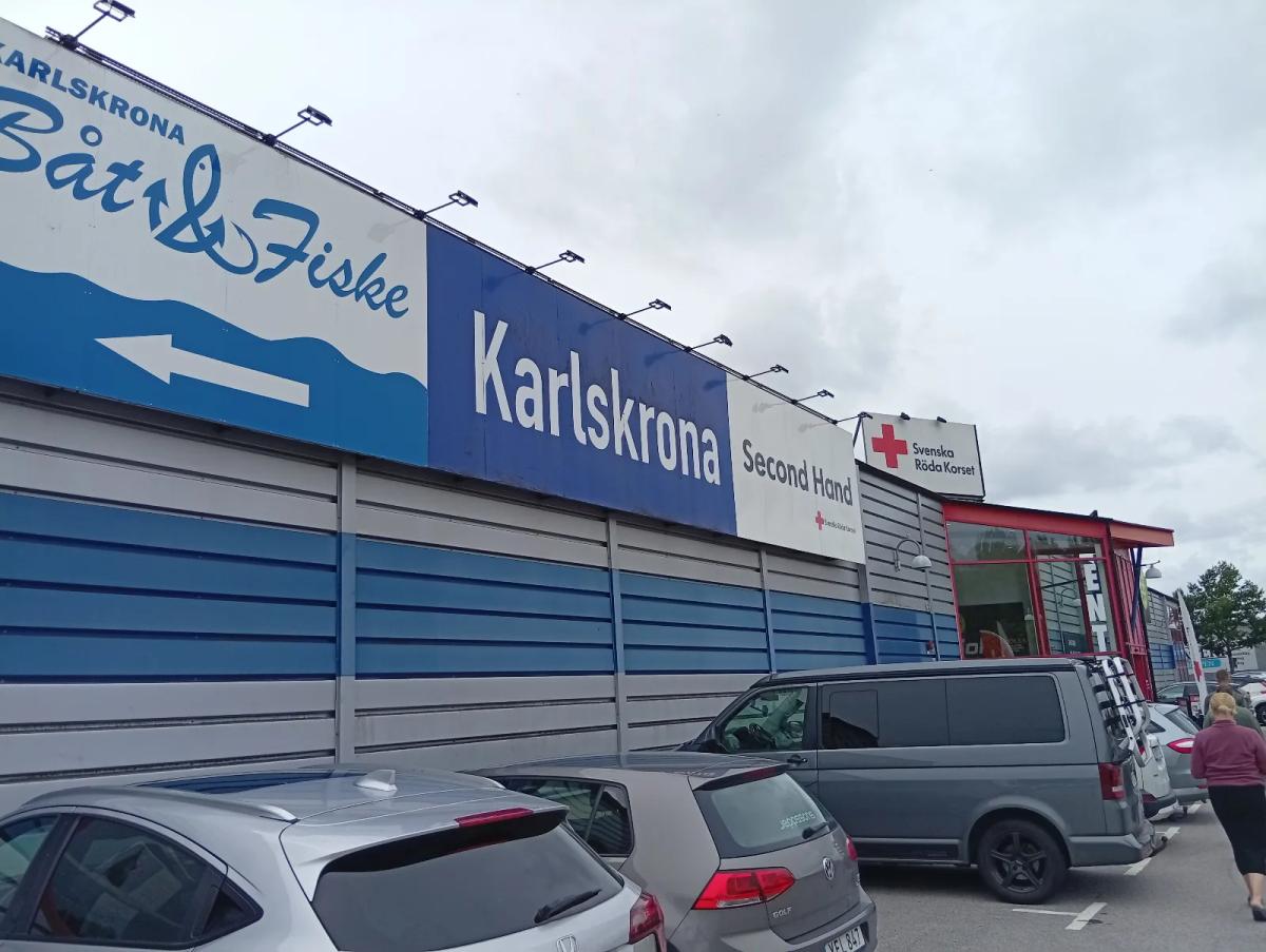 Röda Korset secondhandbutik Karlskrona 1