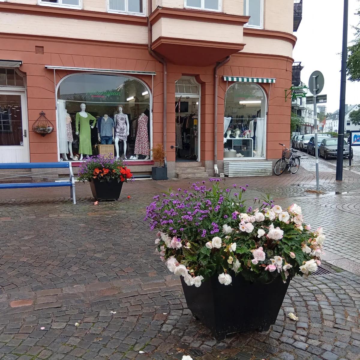 Klädnypan secondhand. 1