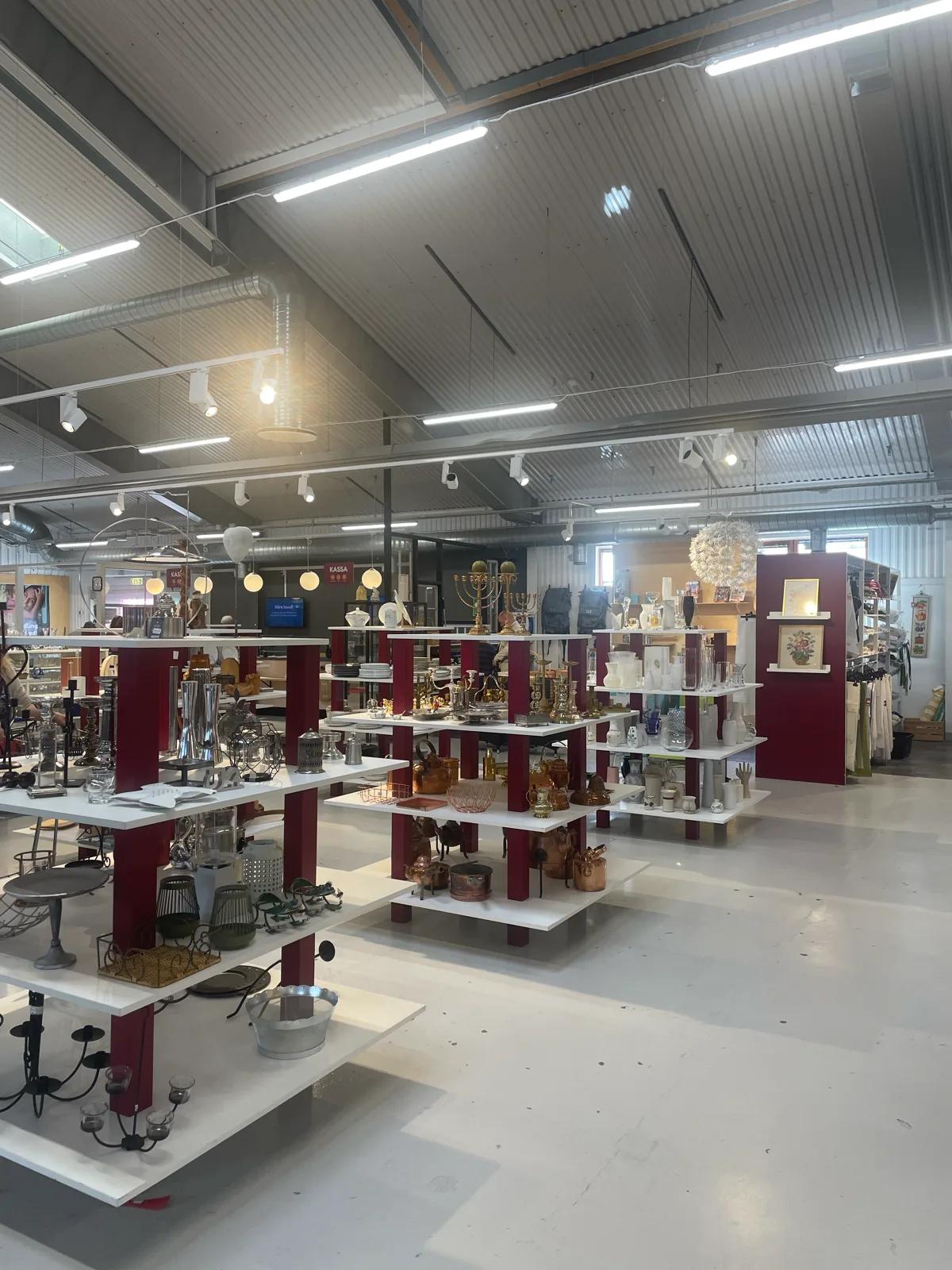 Erikshjälpen Second Hand 3