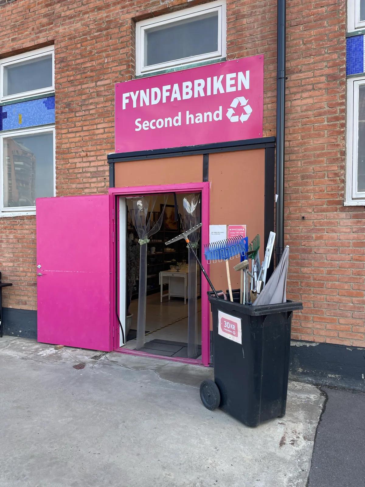 Fyndfabriken second hand Landskrona 3