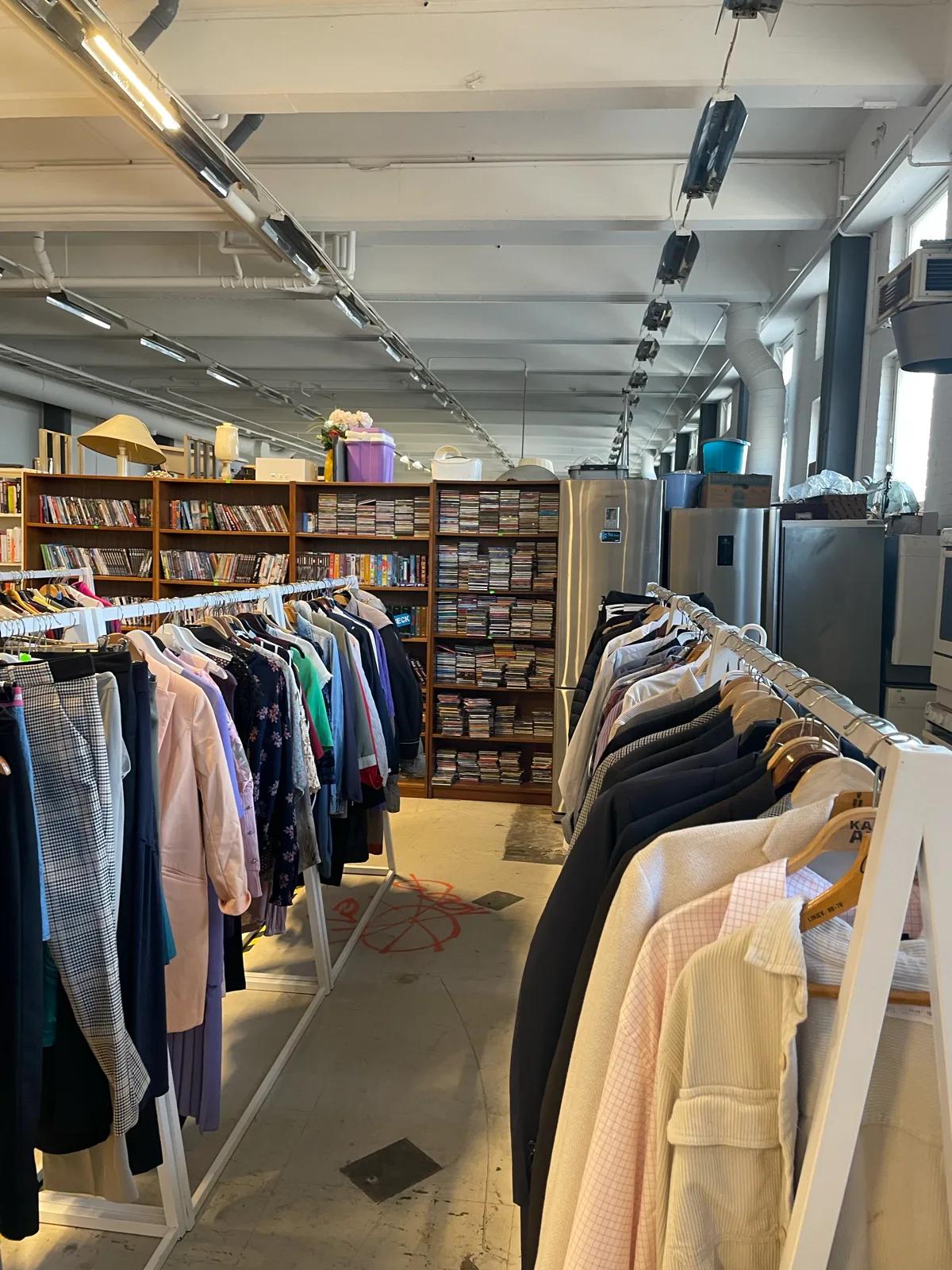 Fyndfabriken second hand Landskrona 2