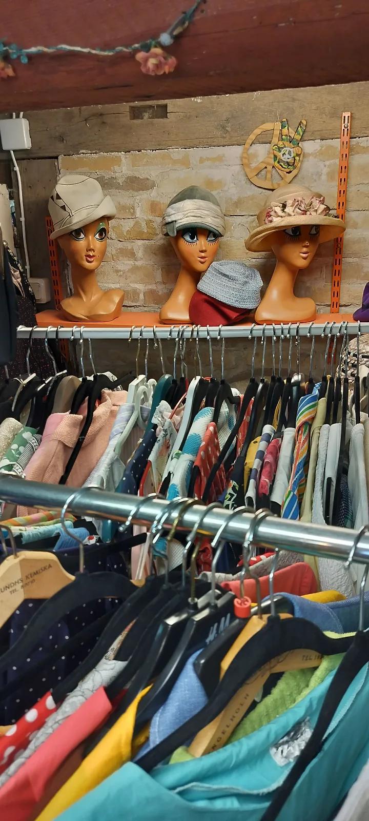 Vintage by Lena 2