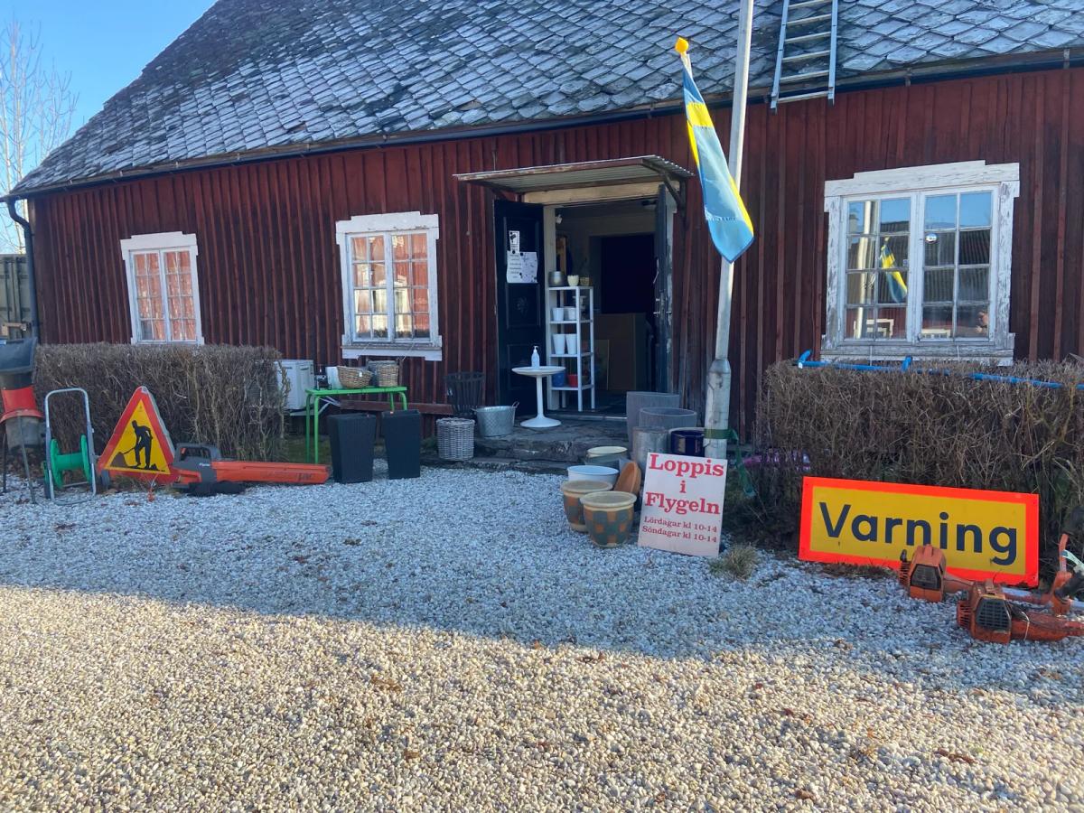 Loppis i Flygeln 5